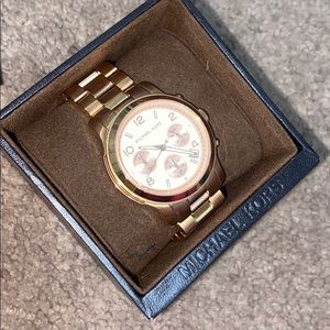 Never worn! Michael Kors Rose Gold Watch
